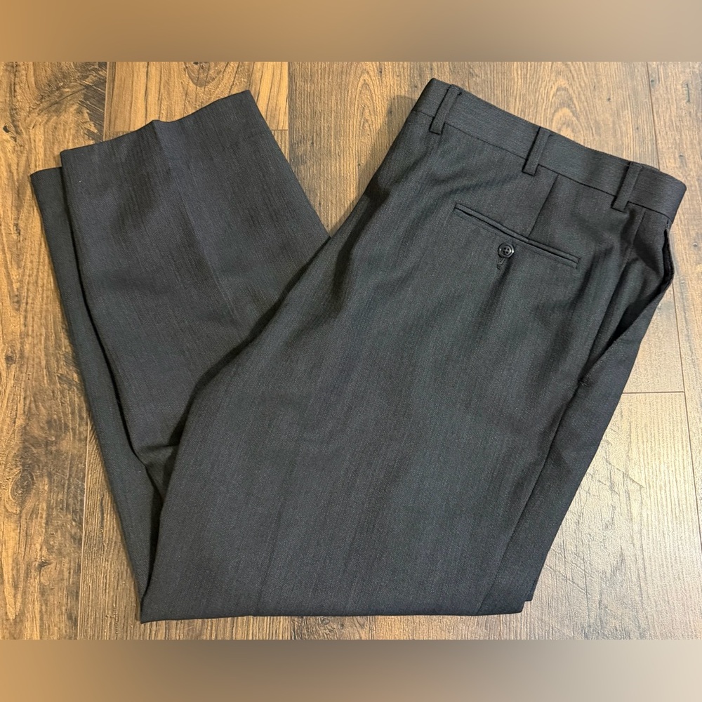 Hart Schaffer Marx Men's Charcoal Dress Pants Size 42x30